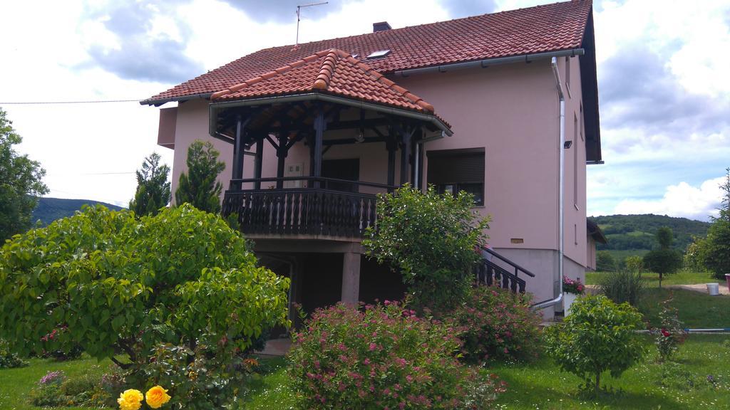 Apartments Tratincica Seliste Dreznicko Ngoại thất bức ảnh